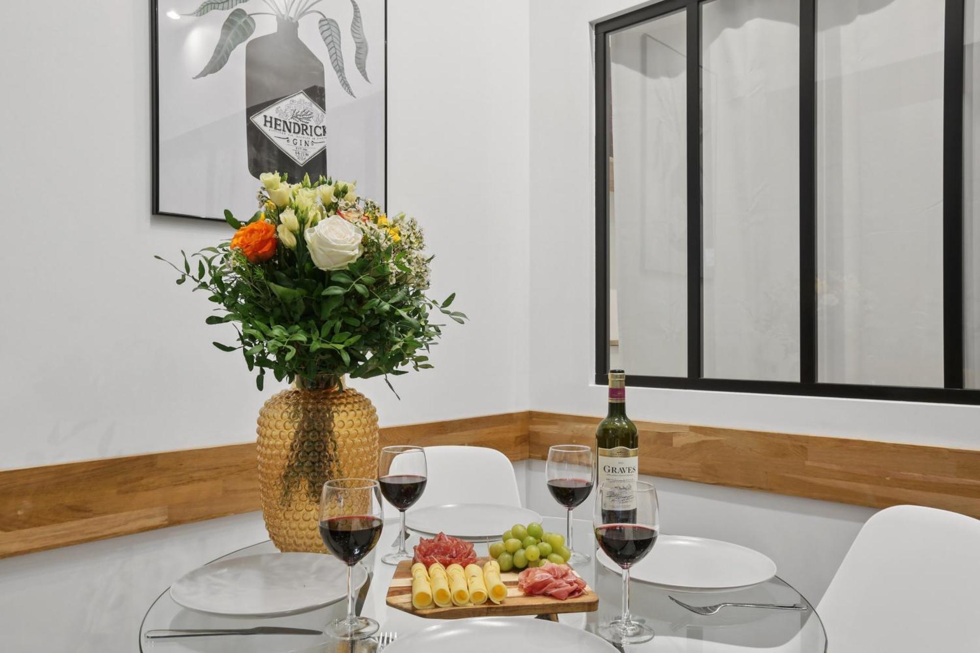 Apartment Lavie Maison I Marais Family With Terrace Paris